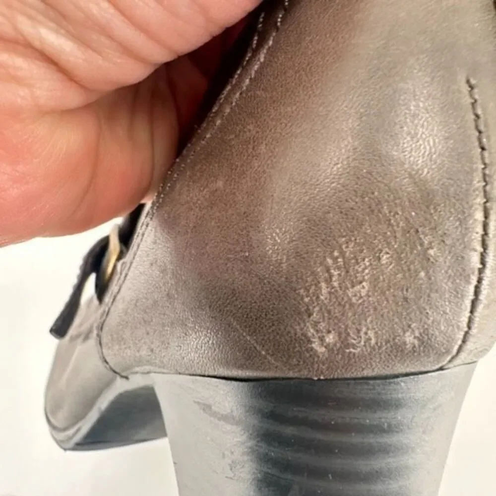 Clarks Collection Women's Leather Block Heel Side Zip Pumps Heels‎ Taupe Size 8M
